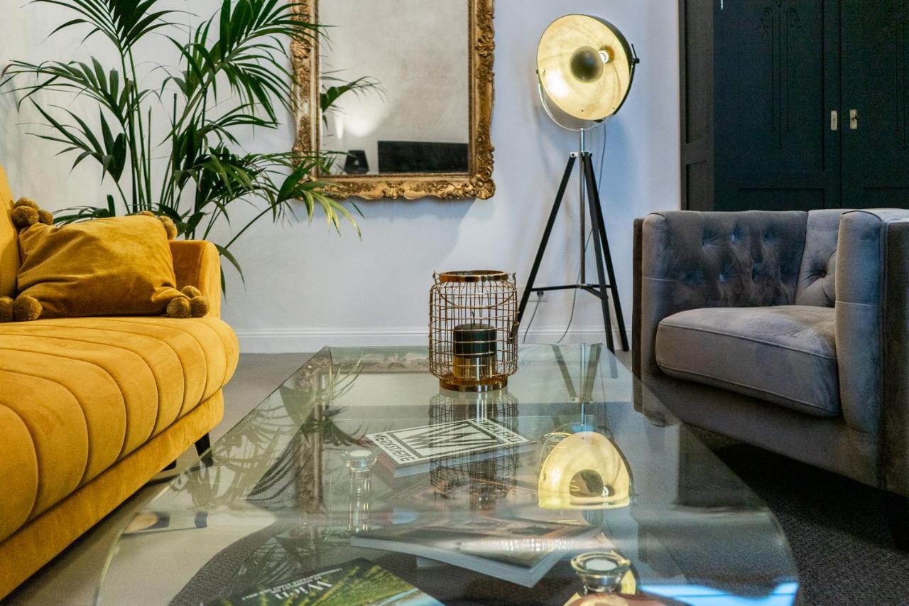 The Kiss - Luxurioeses City Loft Am Naschmarkt Vienna Luaran gambar
